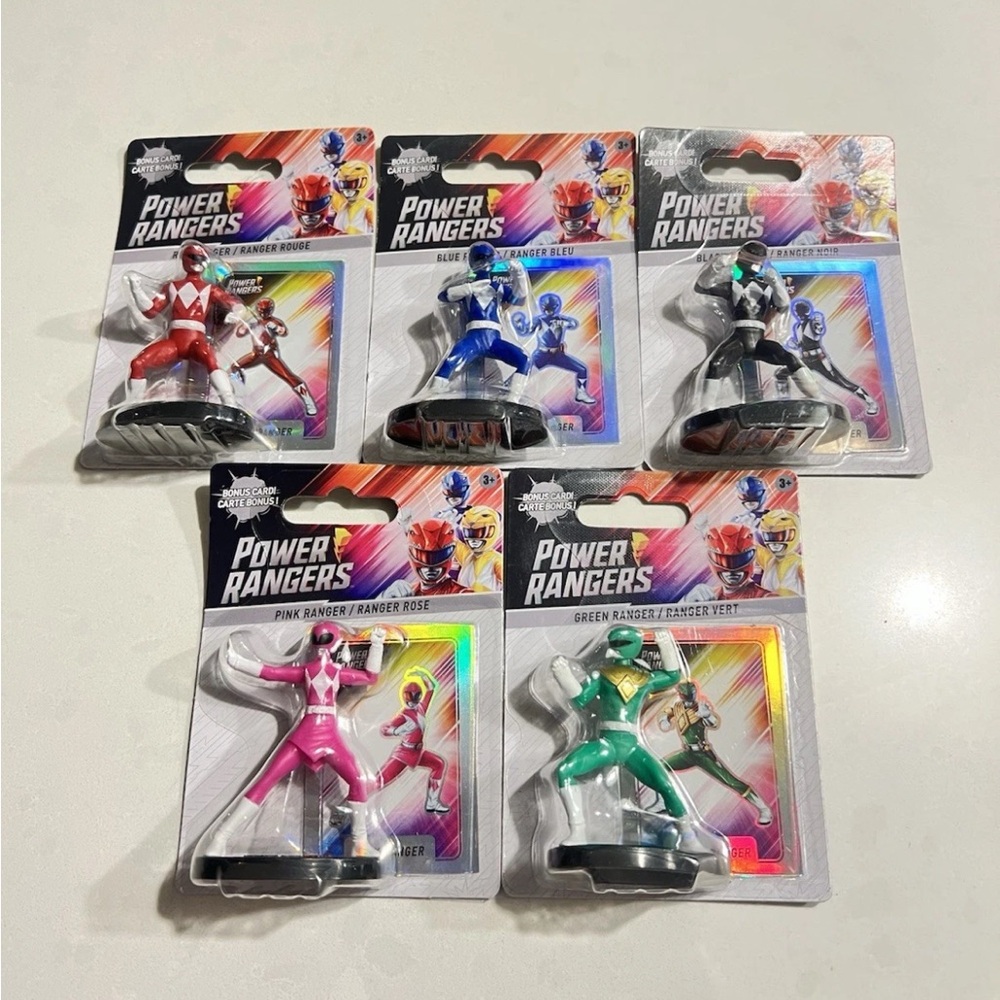 Power Ranger Mini Action Figures - Set of 5 with Holographic Card